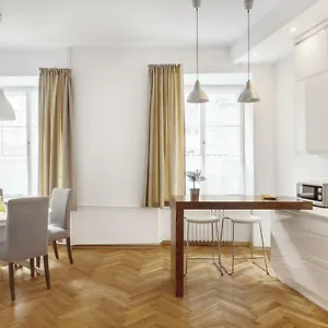 Apartamento Bednarska Old Town, Varsovia